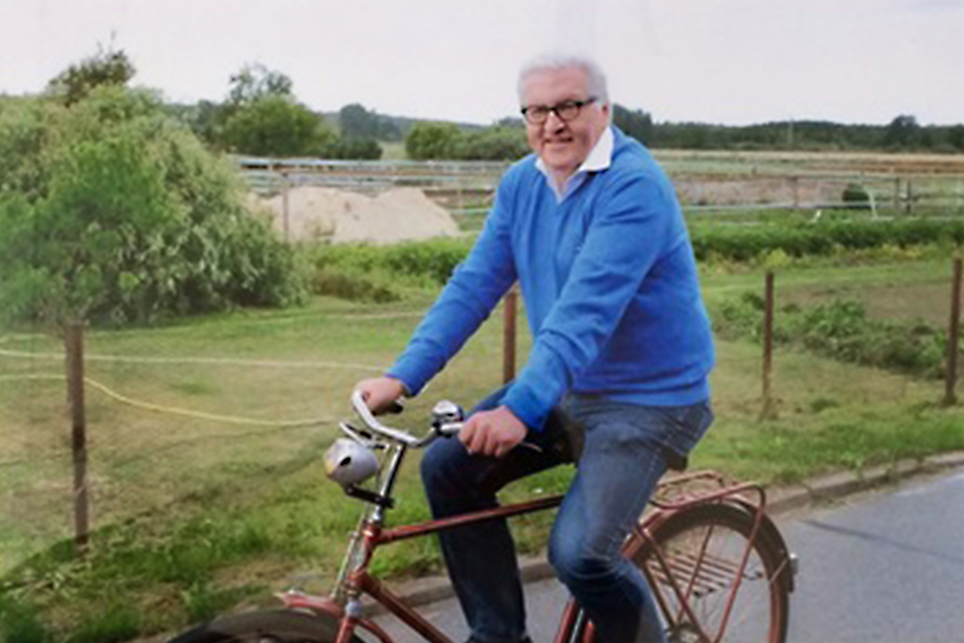 BIKEdog Fahrradladen - Fachgeschäft für Zweiräder in Brandenburg, Blog, News, Großer Besuch, Bundespräsident Frank-Walter Steinmeier war bei uns im Bikedog Store zu Besuch